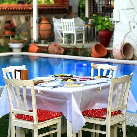 Penzion La Viva Alacati Alaçatı