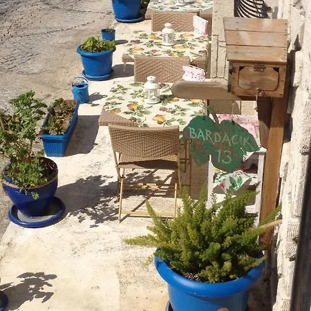 La Viva Alacati Penzion *